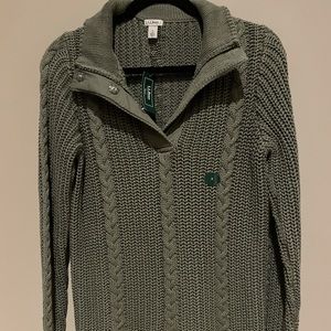 LL BEAN - brand new size small